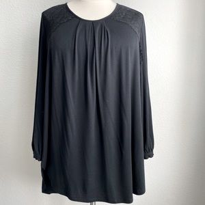 Melissa McCarthy Hi-Low Long Sleeve w/ Lace Detail